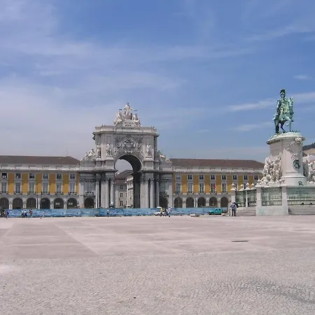 Sete Colinas Apartment By Altido